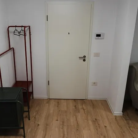 Condmari Vip Apartment *